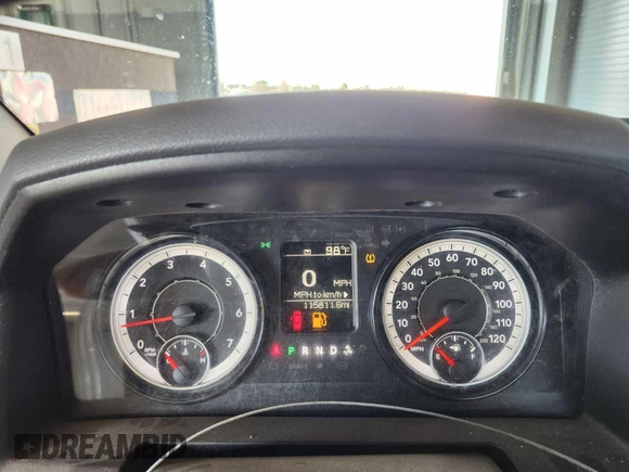 2019 Ram 1500 Tradesman с VIN 3C6JR6DT0KG560768, выставлен на аукционе IAAI как лот 42835356 с пробегом 115 811 миль миль и . История ставок и продаж доступна на DreamBid. Изображение 18.