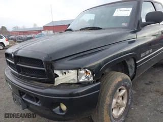 2000 Dodge Ram 1500 with VIN 1B7HF13Y5YJ190229, listed as a IAAI auction lot 41662688 with 146,530 mi miles. Bid and sale history available at carsss.com. Image 6.