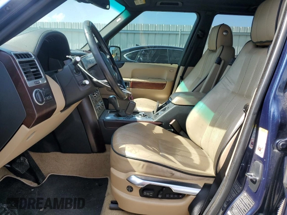 2011 Land Rover Range Rover HSE Lux with VIN SALMF1D41BA343179, listed as a Copart auction lot 62464155 with 170,248 mi miles and Salvage title. Bid and sale history available at DreamBid. Image 7.