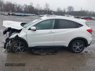 2021 Honda HR-V EX with VIN 3CZRU6H56MM724240, listed as a IAAI auction lot 41871785 with 1 mi miles. Bid and sale history available at carsss.com. Image 14.
