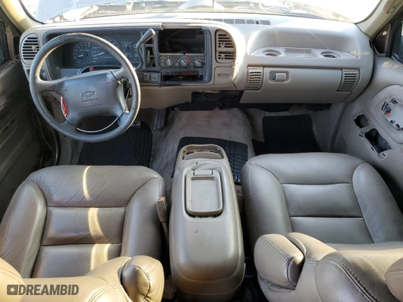 1996 Chevrolet Tahoe with VIN 1GNEK13R2TJ354351, listed as a Copart auction lot 43276385 with 2,526,567 mi miles and Salvage Title. Bid and sale history available at carsss.com. Image 8.