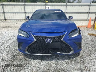 2022 Lexus ES 300h F Sport with VIN 58AGA1C11NU012393, listed as a Copart auction lot 56214745 with 31,764 mi miles and Salvage title. Bid and sale history available at DreamBid. Image 5.