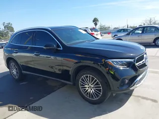 2024 Mercedes-Benz GLC with VIN W1NKM4GB4RF180646, listed as a IAAI auction lot 41725251 with 8,792 mi miles. Bid and sale history available at carsss.com. Image 13.
