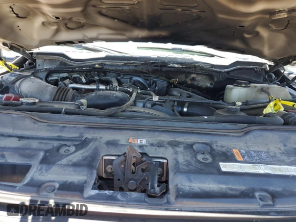 2019 Ford F-350 XL with VIN 1FT8X3BT0KEE13291, listed as a Copart auction lot 62368685 with 114,389 mi miles and Salvage title. Bid and sale history available at DreamBid. Image 12.