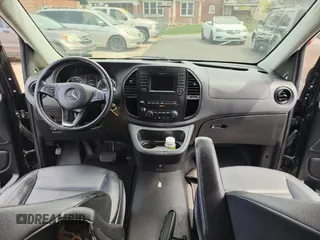 2018 Mercedes-Benz Metris Passenger with VIN WD4PG2EE3J3414745, listed as a Copart auction lot 54198235 with 159,046 mi miles and Clean title. Bid and sale history available at DreamBid. Image 9.