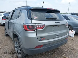 2023 Jeep Compass Latitude with VIN 3C4NJDBN5PT509999, listed as a IAAI auction lot 42206354 with 62,165 mi miles and . Bid and sale history available at DreamBid. Image 3.