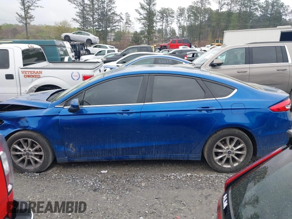 2017 Ford Fusion SE z VIN 3FA6P0H77HR309263, wystawiony jako IAAI lot #41914769 z przebiegiem 136 833 mil mil oraz . Historia ofert i sprzedaży dostępna na DreamBid. Obrazek 13.