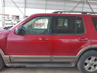 2003 Ford Explorer Eddie Bauer с VIN 1FMZU64K53UB51807, выставлен на аукционе IAAI как лот 42745922 с пробегом 200 191 миль миль и . История ставок и продаж доступна на DreamBid. Изображение 15.