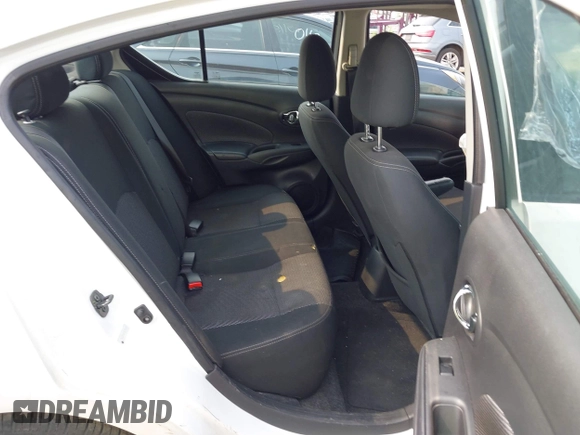 2019 Nissan Versa SV z VIN 3N1CN7AP1KL809079, wystawiony jako IAAI lot #42405903 z przebiegiem 76 115 mil mil oraz . Historia ofert i sprzedaży dostępna na DreamBid. Obrazek 8.