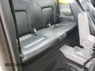 2001 Volkswagen Beetle GLX z VIN 3VWDD21C91M439090, wystawiony jako Copart lot #57915605 z przebiegiem 102 314 mil mil oraz Nie do naprawy. Historia ofert i sprzedaży dostępna na DreamBid. Obrazek 10.