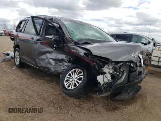 2017 Toyota Sienna XLE Auto Access Seat с VIN 5TDYZ3DC8HS832791, выставлен на аукционе Copart как лот 52372865 с пробегом 270 739 миль миль и Списание • Salvage title. История ставок и продаж доступна на DreamBid. Изображение 4.