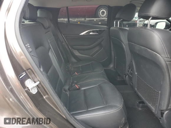 2017 Infiniti QX30 Luxury with VIN SJKCH5CRXHA016187, listed as a Copart auction lot 44020604 with 89,105 mi miles. Bid and sale history available at carsss.com. Image 11.