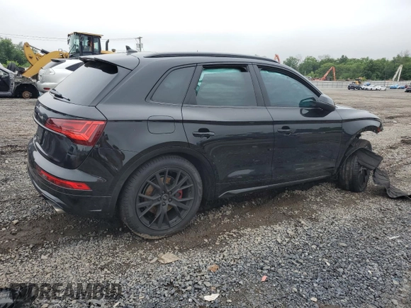 2025 Audi SQ5 Premium Plus with VIN WA1B4AFYXS2032116, listed as a Copart auction lot 60176795 with Not provided miles and Salvage title. Bid and sale history available at DreamBid. Image 3.