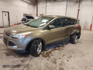 2013 Ford Escape SE with VIN 1FMCU9G93DUC89122, listed as a IAAI auction lot 41196643 with 95,479 mi miles. Bid and sale history available at carsss.com. Image 2.