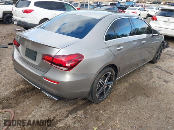 2020 Mercedes-Benz A 220 with VIN W1K3G4EB1LW047698, listed as a IAAI auction lot 41522714 with 37,249 mi miles and . Bid and sale history available at DreamBid. Image 4.