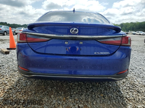 2022 Lexus ES 300h F Sport with VIN 58AGA1C11NU012393, listed as a Copart auction lot 56214745 with 31,764 mi miles and Salvage title. Bid and sale history available at DreamBid. Image 6.
