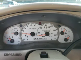 2003 Ford Explorer Sport XLS z VIN 1FMYU60EX3UA56154, wystawiony jako Copart lot #82259834 z przebiegiem 188 417 mil mil oraz Szkody całkowita. Historia ofert i sprzedaży dostępna na DreamBid. Obrazek 9.