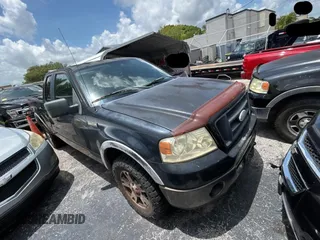 2006 Ford F-150 XLT z VIN 1FTPX14V16NB88562, wystawiony jako Copart lot #63709595 z przebiegiem 189 748 mil mil oraz Czysty tytuł • Clean title. Historia ofert i sprzedaży dostępna na DreamBid. Obrazek 1.