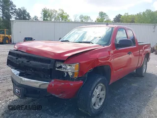 2007 Chevrolet Silverado 1500 1LT with VIN 2GCEK19JX71609175, listed as a IAAI auction lot 41930665 with 163,202 mi miles and . Bid and sale history available at DreamBid. Image 2.
