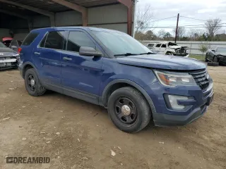 2019 Ford Police Interceptor Utility with VIN 1FM5K8AR2KGA31557, listed as a Copart auction lot 41376395 with 129,717 mi miles and Salvage Title. Bid and sale history available at carsss.com. Image 4.