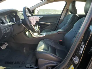 2017 Volvo S60 Dynamic с VIN YV126MFL5H2438281, выставлен на аукционе Copart как лот 53984695 с пробегом 119 833 миль миль и Списание • Salvage title. История ставок и продаж доступна на DreamBid. Изображение 7.