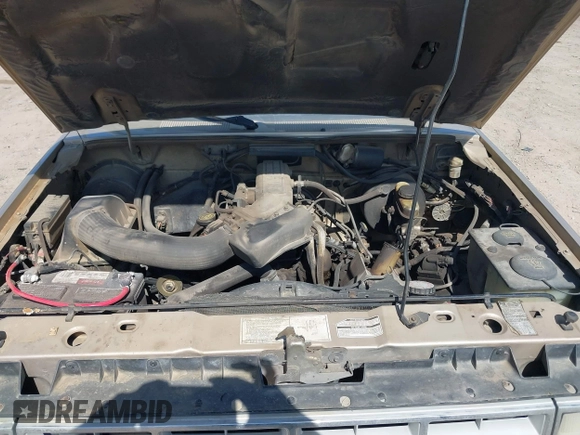 1990 Ford Ranger with VIN 1FTCR10T5LPB09214, listed as a IAAI auction lot 42111036 with 61,289 mi miles and . Bid and sale history available at DreamBid. Image 10.
