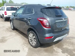 2017 Buick Encore Preferred z VIN KL4CJASB0HB179892, wystawiony jako IAAI lot #42209621 z przebiegiem 59 694 mil mil oraz . Historia ofert i sprzedaży dostępna na DreamBid. Obrazek 3.