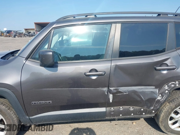 2016 Jeep Renegade Latitude z VIN ZACCJABT0GPD87340, wystawiony jako IAAI lot #42159423 z przebiegiem 121 869 mil mil oraz . Historia ofert i sprzedaży dostępna na DreamBid. Obrazek 15.