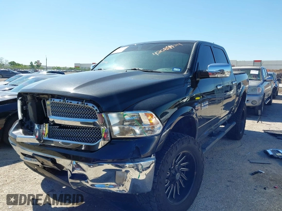 2018 Ram 1500 Big Horn z VIN 1C6RR7LT4JS111224, wystawiony jako IAAI lot #42084424 z przebiegiem 74 835 mil mil oraz . Historia ofert i sprzedaży dostępna na DreamBid. Obrazek 18.