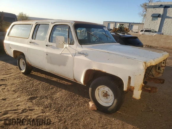 1974 Chevrolet Suburban z VIN CCY164F189473, wystawiony jako Copart lot #49678415 z przebiegiem Nie podano mil oraz Czysty tytuł • Clean title. Historia ofert i sprzedaży dostępna na DreamBid. Obrazek 4.