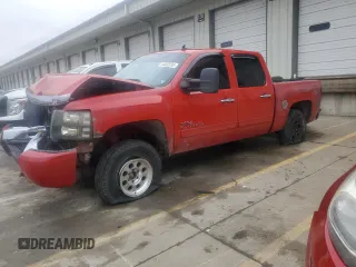 2011 Chevrolet Silverado 1500 LT with VIN 3GCPKSE32BG302279, listed as a Copart auction lot 44802595 with Not Provided miles and Salvage Title. Bid and sale history available at DreamBid. Image 1.