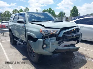 2021 Toyota 4Runner TRD Pro z VIN JTELU5JR0M5910196, wystawiony jako IAAI lot #42523909 z przebiegiem 51 644 mil mil oraz . Historia ofert i sprzedaży dostępna na DreamBid. Obrazek 1.