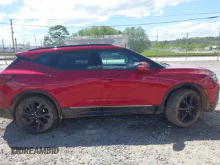 2021 Chevrolet Blazer RS z VIN 3GNKBKRS2MS579534, wystawiony jako IAAI lot #42207795 z przebiegiem 55 716 mil mil oraz . Historia ofert i sprzedaży dostępna na DreamBid. Obrazek 14.