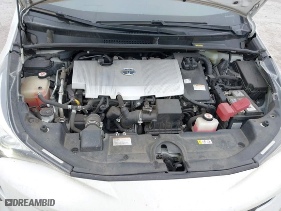 2017 Toyota Prius Two with VIN JTDKBRFU7H3047165, listed as a IAAI auction lot 41330162 with 217,361 mi miles. Bid and sale history available at carsss.com. Image 10.