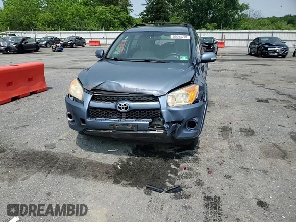 2010 Toyota RAV4 Limited с VIN JTMDF4DVXAD032915, выставлен на аукционе Copart как лот 59095795 с пробегом 162 803 миль миль и Списание • Salvage title. История ставок и продаж доступна на DreamBid. Изображение 14.