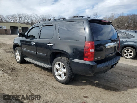 2008 Chevrolet Tahoe 3LT z VIN 1GNFK13018R206030, wystawiony jako Copart lot #50588455 z przebiegiem 124 088 mil mil oraz Czysty tytuł • Clean title. Historia ofert i sprzedaży dostępna na DreamBid. Obrazek 2.