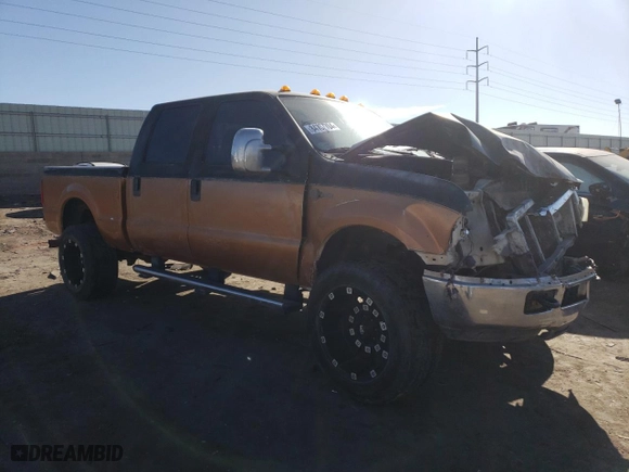 2000 Ford Super Duty F-250 XL with VIN 1FTNW21F7YED69598, listed as a Copart auction lot 84757704 with 277,570 mi miles and Salvage Title. Bid and sale history available at carsss.com. Image 4.