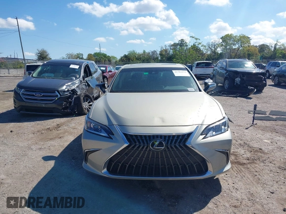 2024 Lexus ES with VIN 58ADZ1B16RU164902, listed as a IAAI auction lot 41783114 with 18,857 mi miles. Bid and sale history available at carsss.com. Image 13.
