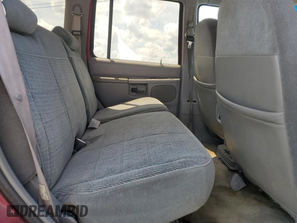 1996 Ford Explorer XL with VIN 1FMDU32X3TUC75095, listed as a Copart auction lot 61764285 with 185,220 mi miles and Clean title. Bid and sale history available at DreamBid. Image 11.
