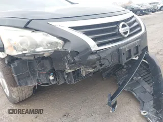 2014 Nissan Altima 2.5 with VIN 1N4AL3AP9EC127186, listed as a IAAI auction lot 41724544 with 115,879 mi miles. Bid and sale history available at carsss.com. Image 6.