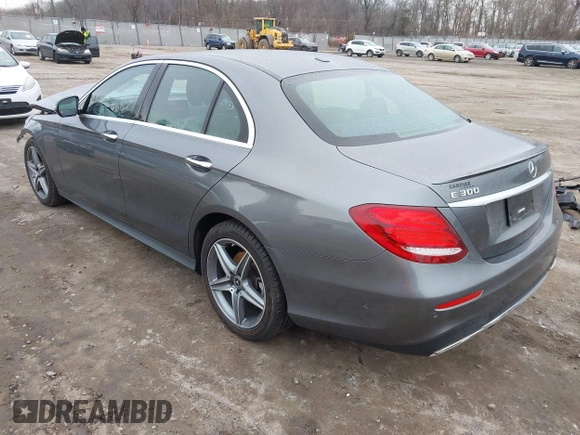 2018 Mercedes-Benz E 300 with VIN WDDZF4JB2JA342094, listed as a IAAI auction lot 41556822 with 71,630 mi miles and . Bid and sale history available at DreamBid. Image 3.
