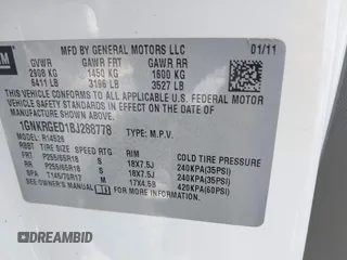 2011 Chevrolet Traverse 1LT z VIN 1GNKRGED1BJ288778, wystawiony jako IAAI lot #42064961 z przebiegiem 229 685 mil mil oraz . Historia ofert i sprzedaży dostępna na DreamBid. Obrazek 9.