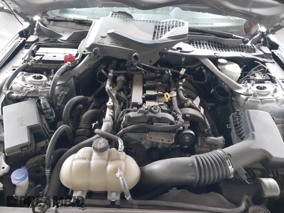 2021 Ford Mustang EcoBoost with VIN 1FATP8UH5M5122584, listed as a IAAI auction lot 40392031 with 71,732 mi miles. Bid and sale history available at carsss.com. Image 10.