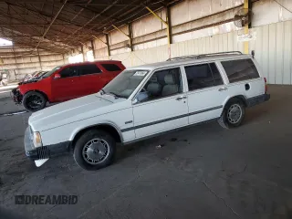 1986 Volvo 740 with VIN YV1FX8855G1054655, listed as a Copart auction lot 85474964 with 613,550 mi miles and Clean Title. Bid and sale history available at carsss.com. Image 1.