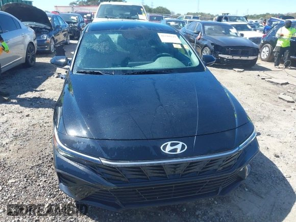 2024 Hyundai Elantra SE with VIN KMHLL4DG3RU772187, listed as a IAAI auction lot 41788149 with 7,673 mi miles and . Bid and sale history available at DreamBid. Image 13.