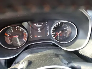 2020 Jeep Compass Altitude z VIN 3C4NJDBB6LT125469, wystawiony jako Copart lot #88016245 z przebiegiem 52 347 mil mil oraz Szkoda całkowita • Salvage title. Historia ofert i sprzedaży dostępna na DreamBid. Obrazek 9.