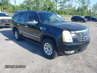 2007 Cadillac Escalade with VIN 1GYEC63827R417637, listed as a IAAI auction lot 42758250 with 252,627 mi miles and . Bid and sale history available at DreamBid. Image 1.