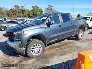 2020 Chevrolet Silverado 1500 LT with VIN 3GCUYDET5LG217810, listed as a IAAI auction lot 41447368 with 15,069 mi miles. Bid and sale history available at carsss.com. Image 17.