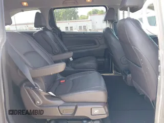 2019 Honda Odyssey EX-L with VIN 5FNRL6H76KB101969, listed as a IAAI auction lot 41985816 with 107,309 mi miles. Bid and sale history available at carsss.com. Image 8.