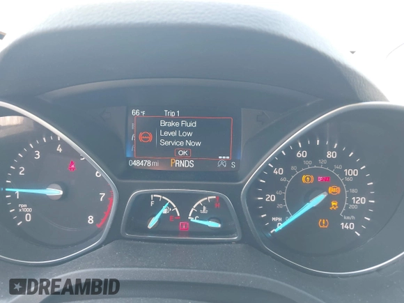 2018 Ford Escape SE z VIN 1FMCU9GD8JUB33366, wystawiony jako IAAI lot #42264706 z przebiegiem 48 478 mil mil oraz . Historia ofert i sprzedaży dostępna na DreamBid. Obrazek 7.